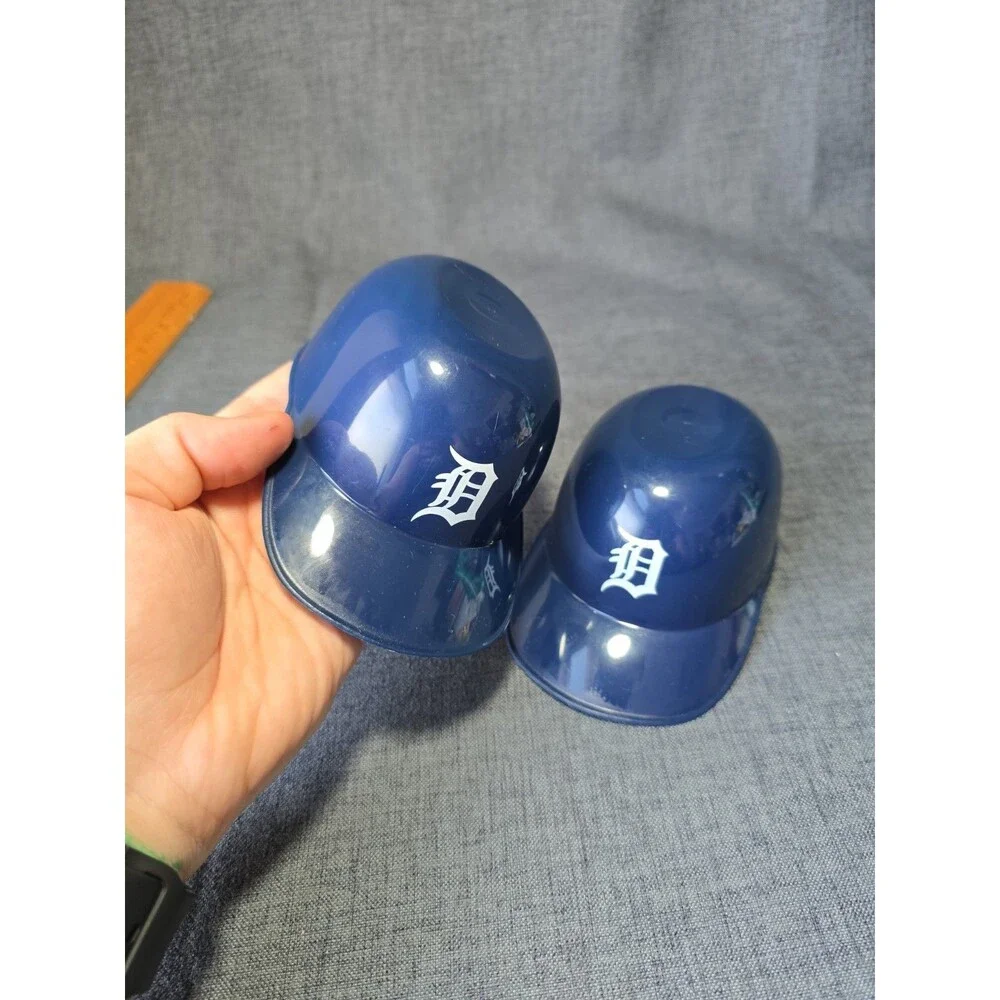 2 Vintage Detroit Tigers Mini Helmet Ice Cream Sundae Bowls LAICH 5.5” MLB